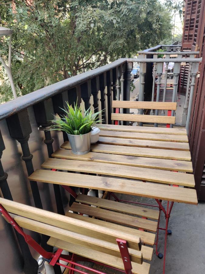 Hostal Live Natura Barcelona (Adults Only) Exterior photo