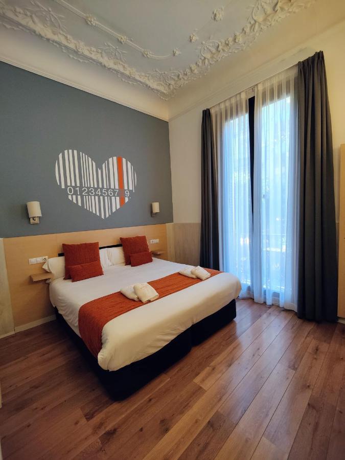 HOTEL HOSTAL LIVE NATURA BARCELONA (ADULTS ONLY) BARCELONA 2* (Spain) -  from US$ 220 | BOOKED